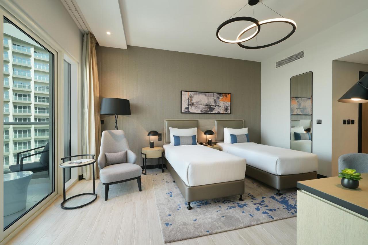 Damac Hills 2 Hotel, An Edge By Rotana Hotel Ντουμπάι Εξωτερικό φωτογραφία